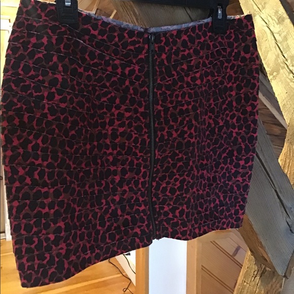 Urban Outfitters leopard mini skirt - Picture 5 of 5